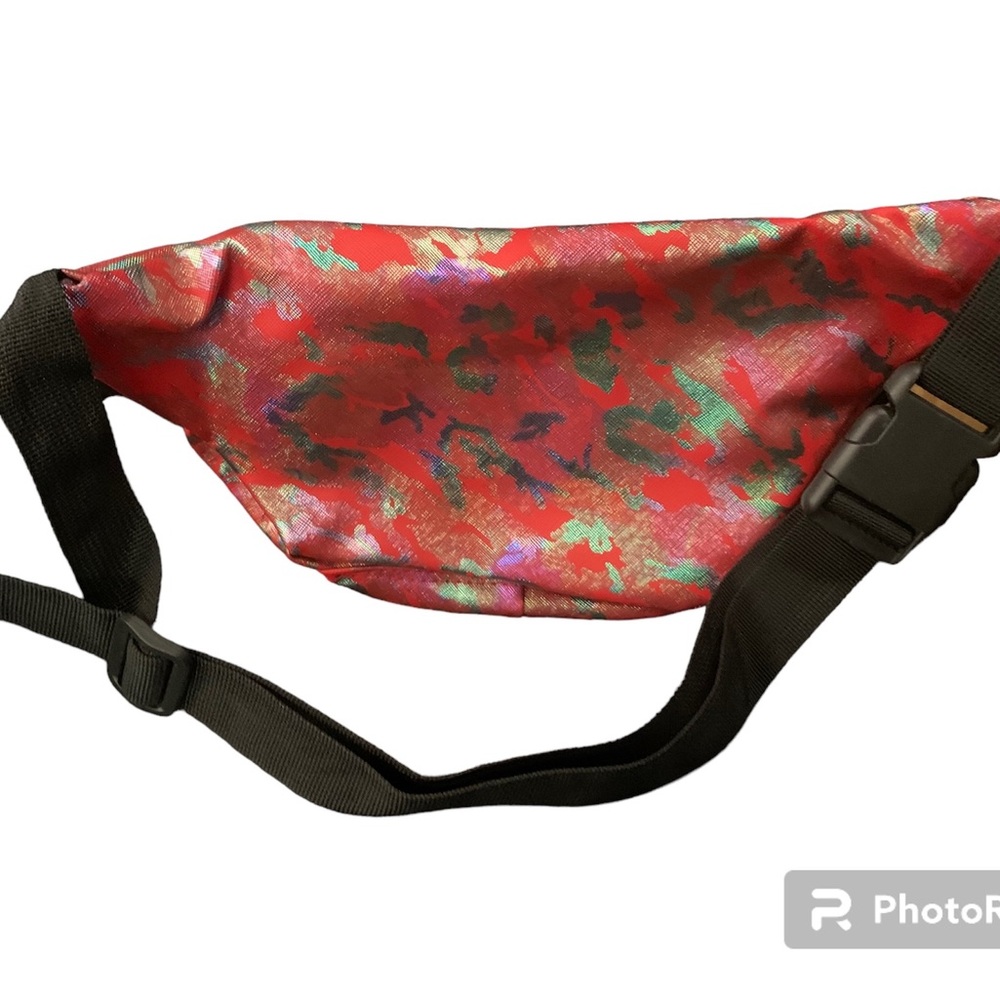 Multi Color Red Belt Bag - Picture 2 of 2